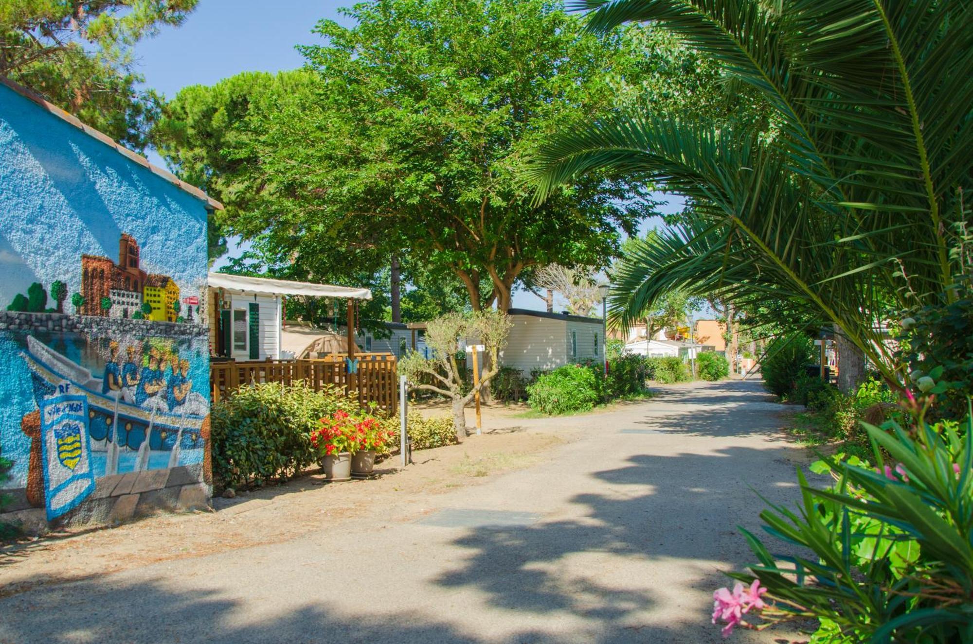 Camping Les Jardins D Agathe Le Grau-d'Agde Luaran gambar